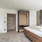 호텔 De Rousch - 4 Sterren Superieur 4*