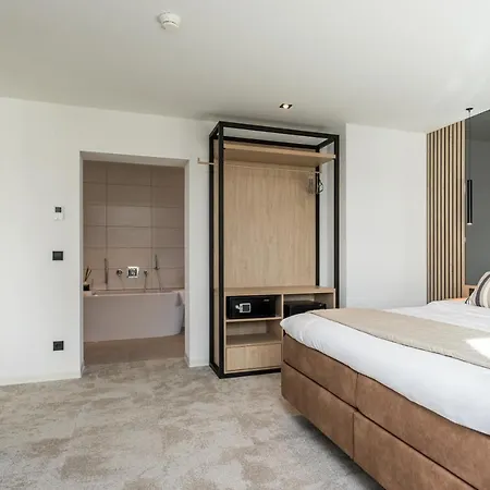 فندق De Rousch - 4 Sterren Superieur 4*