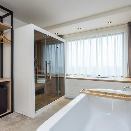 Hotel De Rousch - 4 Sterren Superieur 4*