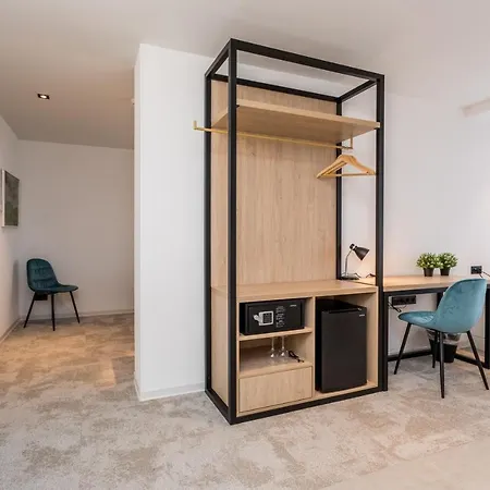 De Rousch - 4 Sterren Superieur 4*