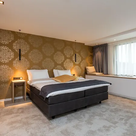 فندق De Rousch - 4 Sterren Superieur 4*
