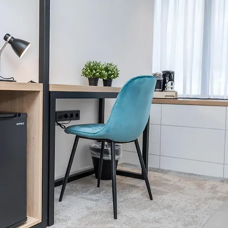 De Rousch - 4 Sterren Superieur ホテル