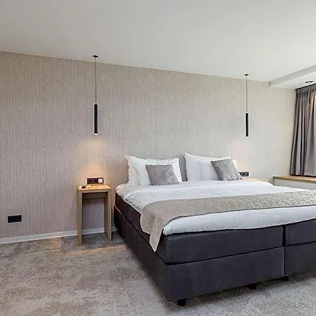 De Rousch - 4 Sterren Superieur 4* Heerlen