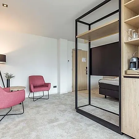 De Rousch - 4 Sterren Superieur Otel Heerlen