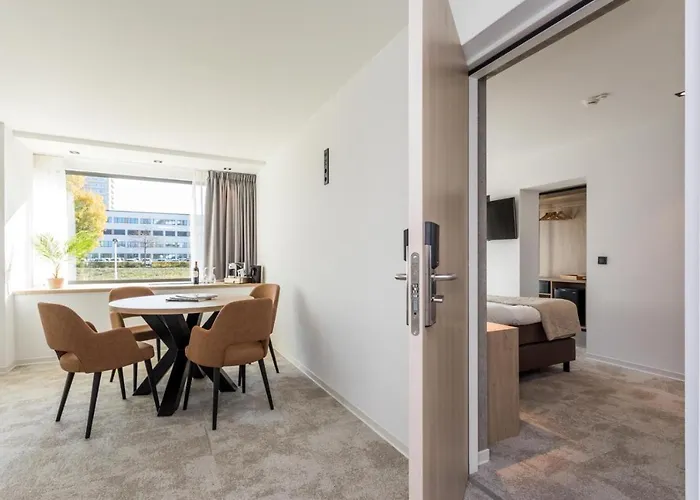 ホテル De Rousch - 4 Sterren Superieur 4*