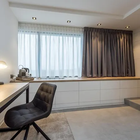 De Rousch - 4 Sterren Superieur Hotel Heerlen
