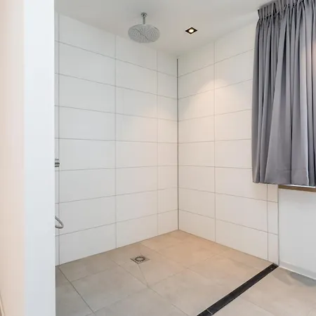 De Rousch - 4 Sterren Superieur Hotell