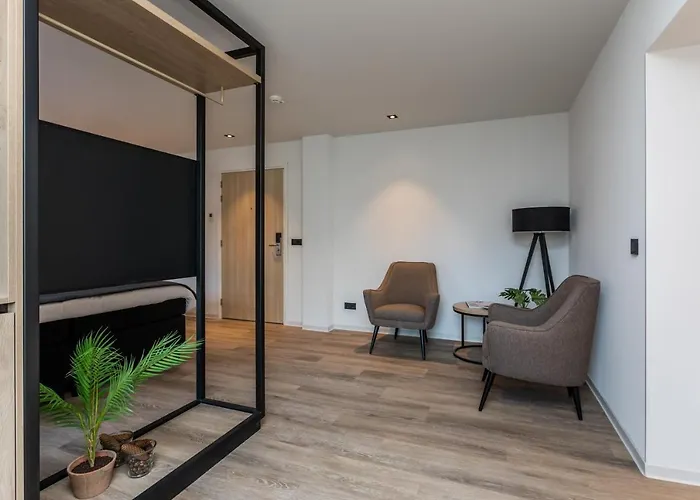 De Rousch - 4 Sterren Superieur Hotel