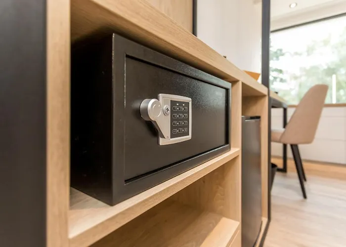 De Rousch - 4 Sterren Superieur Hotel