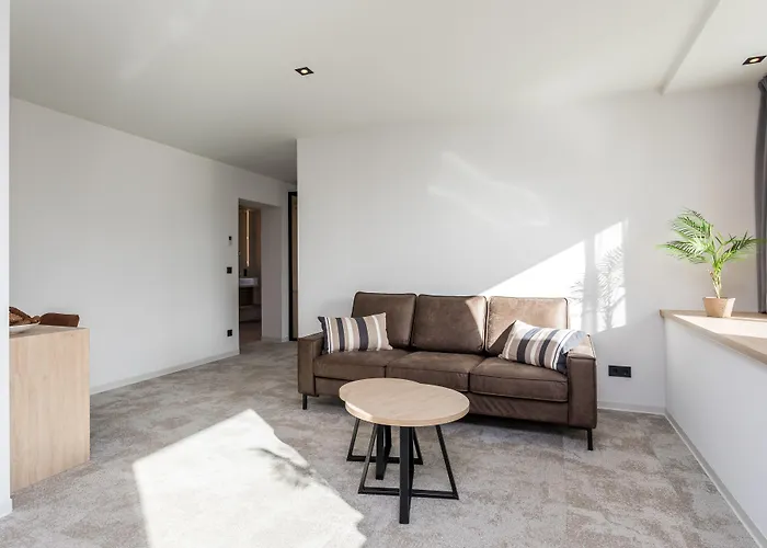 De Rousch - 4 Sterren Superieur Hotel